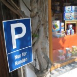 Numero-16-Spielzeugladen frei parken direkt vorm Haus Numero-16-Spielzeugladen frei parken direkt vorm Haus
